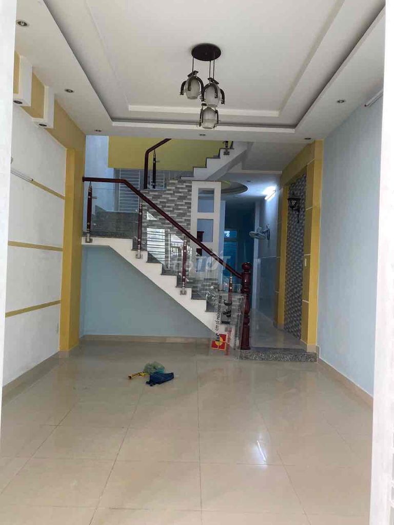 Аренда · 3 комн. · 91 м² · Quận Bình Tân, ул. Đường Bình Thành