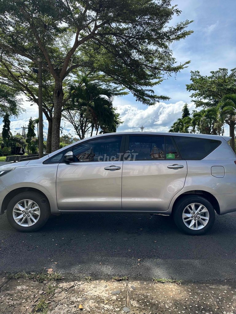 Innova 2019 zin tuyệt đối chuẩn gia đình kh taxi. Mua bán Ô tô tại Thành phố Bảo Lộc Lâm Đồng được đăng bởi Trần Hữu Trọng hình 9