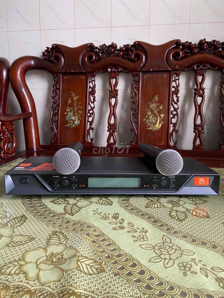 Micro không dây JBL mới và loa thanh lý. Mua bán Tivi, Âm thanh tại Quận Bình Tân Tp Hồ Chí Minh được đăng bởi Quyen  hình 1