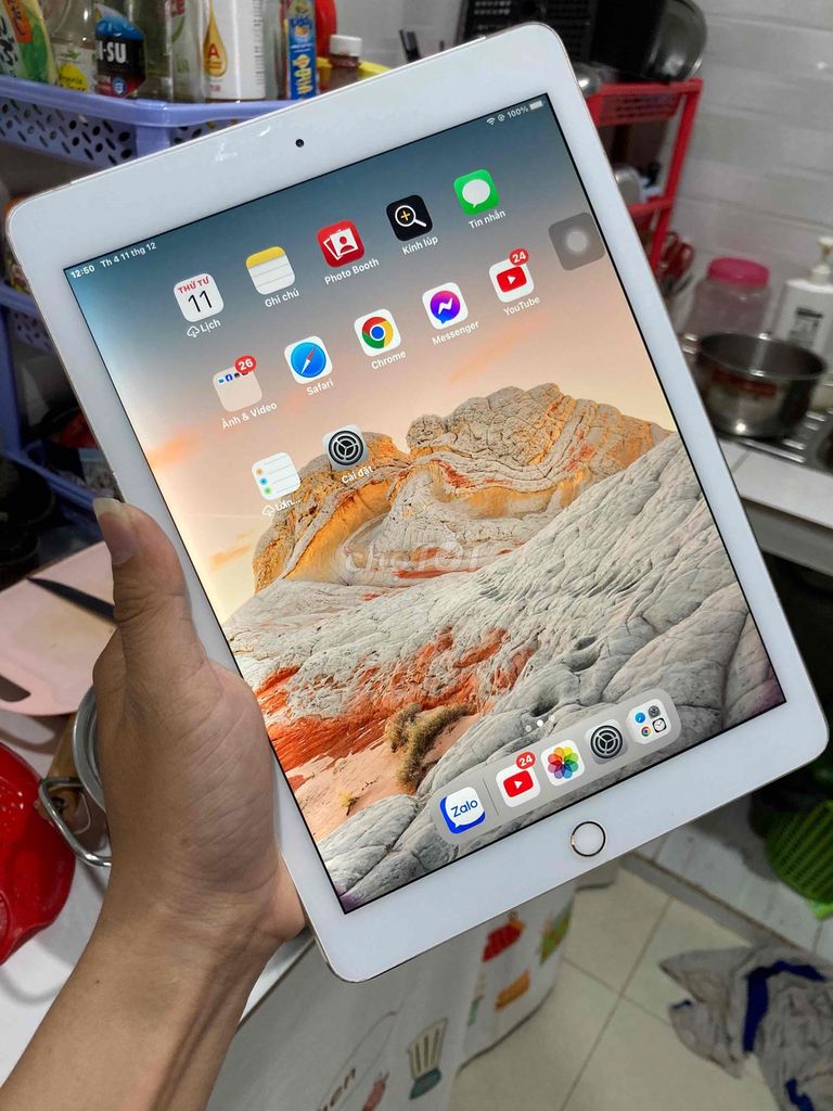 Ipad air 2 16G sài full, pin 4-5h