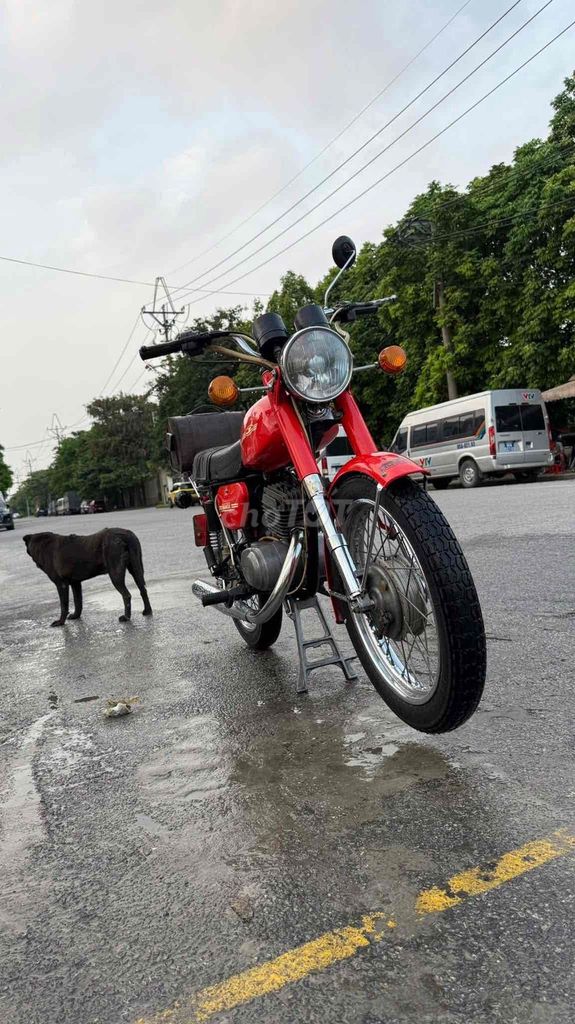 Minsk Cổ điển màu Đỏ Đã sử dụng. Mua bán Xe máy tại Thị xã Bến Cát Bình Dương được đăng bởi QUANG DAI TRAN hình 3