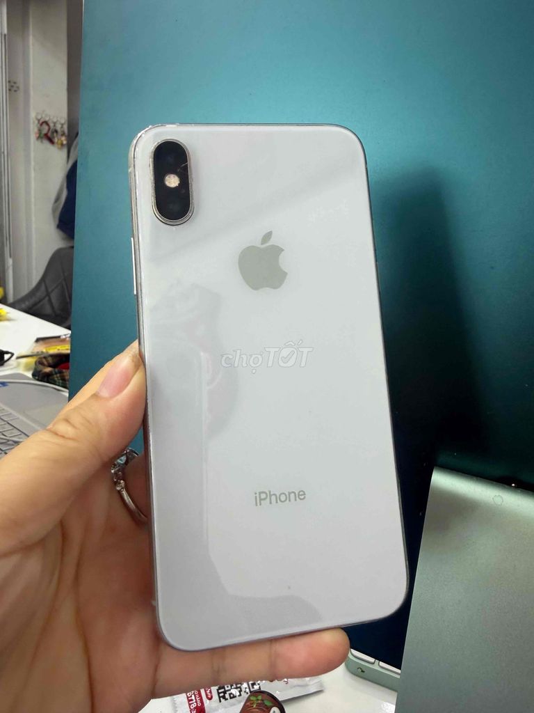 Apple iPhone XS 64GB Trắng, Mất Face ID. Mua bán Điện thoại tại Quận 8 Tp Hồ Chí Minh được đăng bởi Thanh Nhi hình 1