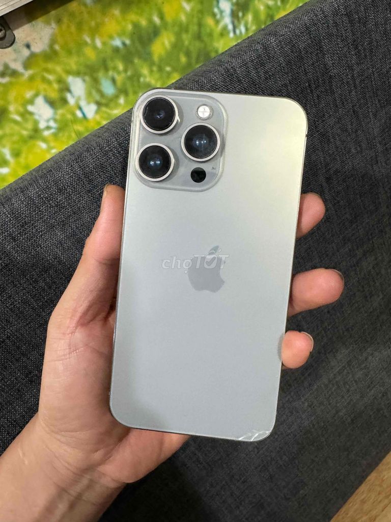 iphone xr len 15 pro natu