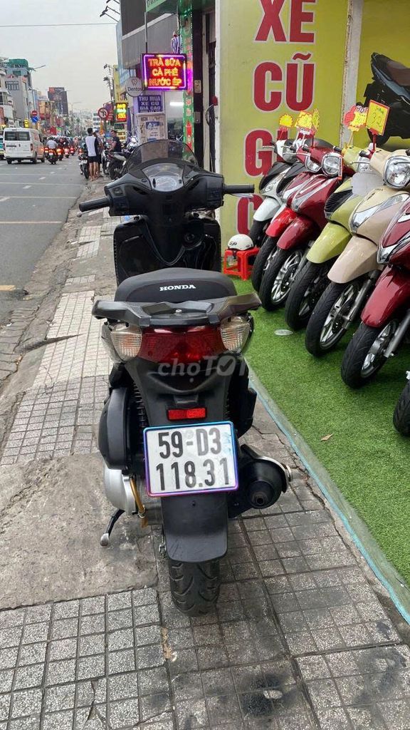 Sh Ý 150cc 2006 Up Áo 2012 bs 59d3-11831. Mua bán Xe máy tại Quận Phú Nhuận Tp Hồ Chí Minh được đăng bởi Thanh Hùng xebachin  hình 2