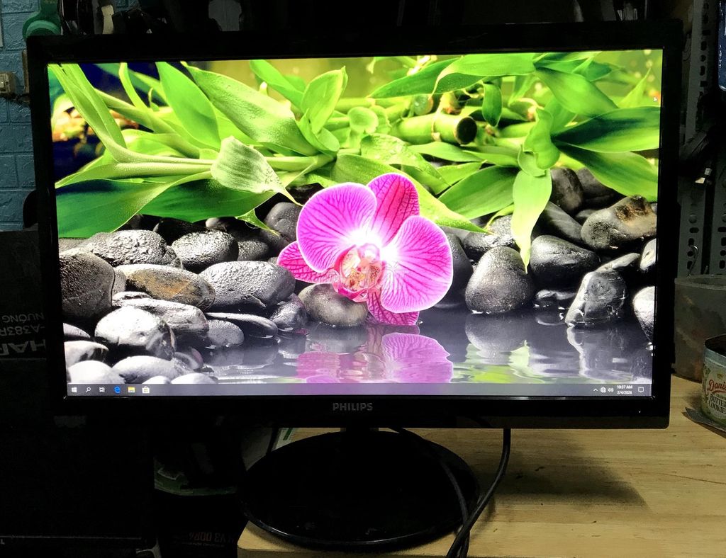 Màn hình Philip 24 inch Led sáng đẹp, FHD. Mua bán Phụ kiện (Màn hình, Chuột...) tại Quận 3 Tp Hồ Chí Minh được đăng bởi Anh Dũng hình 1