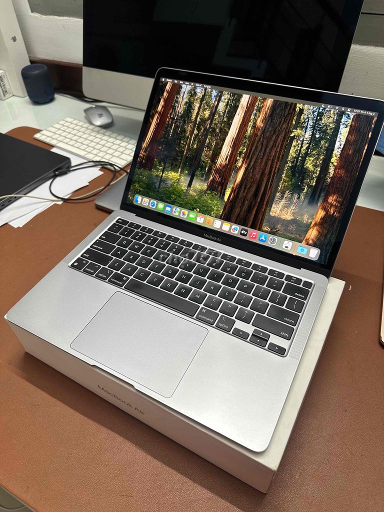 Macbook Air M1 8/256Gh Fullbox chính hãng. Mua bán Laptop tại Quận Tân Phú Tp Hồ Chí Minh được đăng bởi Nicemac hình 1