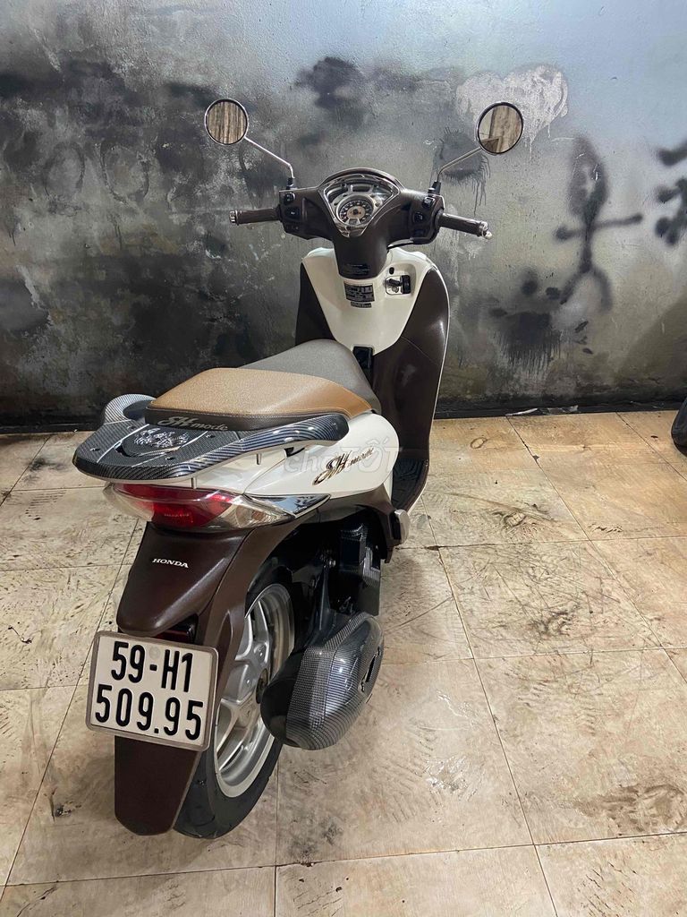 sh mode xe đẹp máy zin êm chất. Mua bán Xe máy tại Thành phố Dĩ An Bình Dương được đăng bởi Cửa Hàng Xe Máy Huy Khoa  hình 10