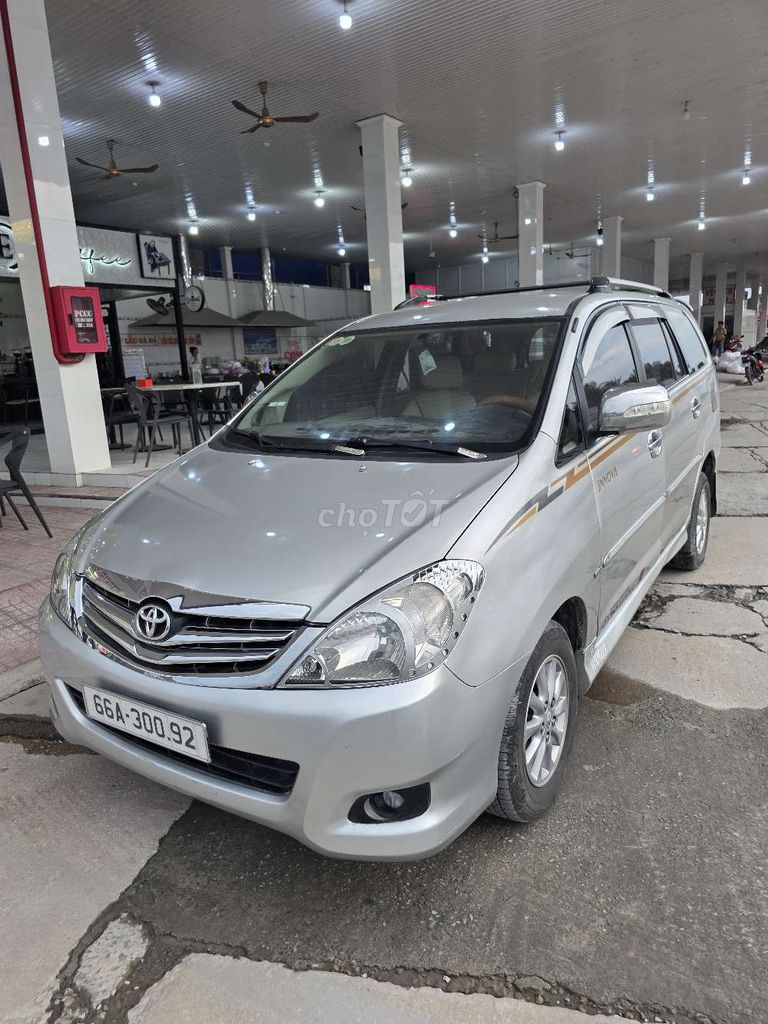 Toyota Innova 2010 G Số sàn Bạc. Mua bán Ô tô tại Quận 12 Tp Hồ Chí Minh được đăng bởi A Tuan hình 1