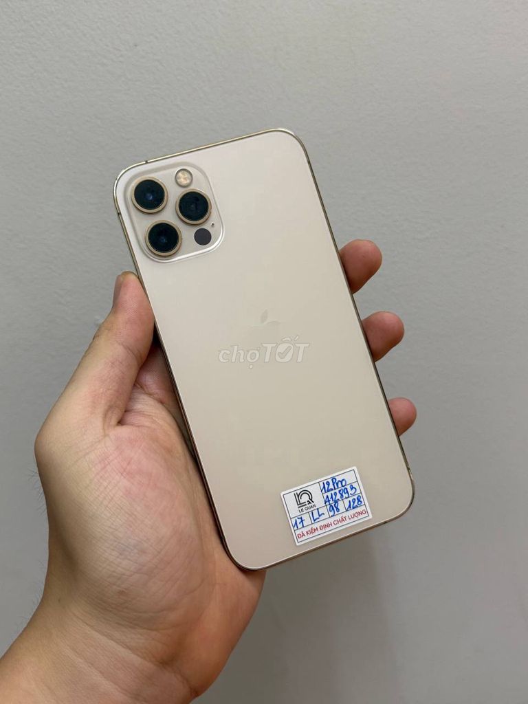 iPhone 12 Pro 💛 Vàng tinh tế, cầm cực thích. Mua bán Điện thoại tại Quận 10 Tp Hồ Chí Minh được đăng bởi Lê Quân Mobile hình 1