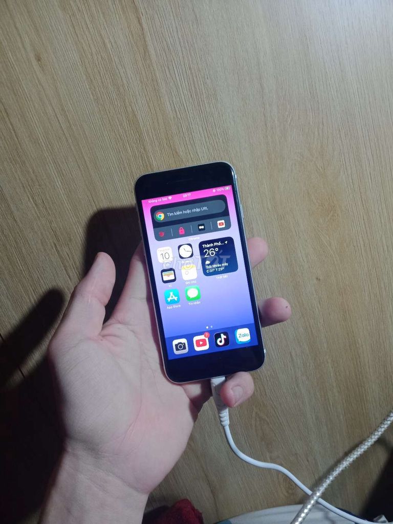 Apple iPhone SE 2020 64GB Không dùng được SIM. Mua bán Điện thoại tại Quận 12 Tp Hồ Chí Minh được đăng bởi TRẦN PHƯỚC TÀI hình 1