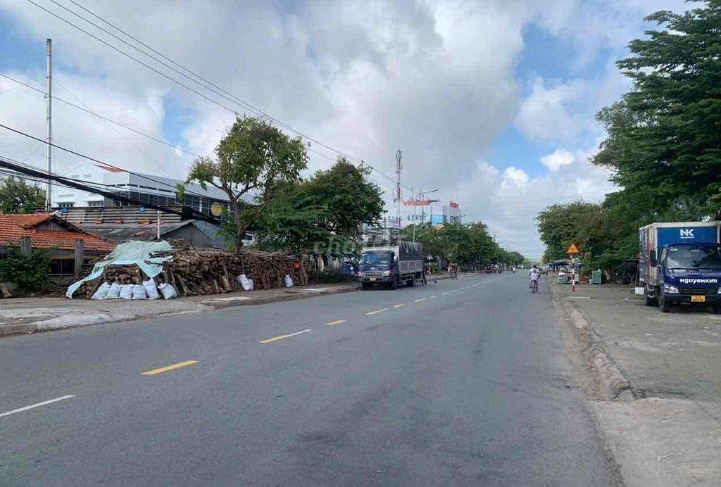 BÁN NHÀ & ĐẤT 962M2 MẶT TIỀN ĐƯỜNG NGUYỄN VĂN TƯ - ĐƯỜNG XE CONTAINER. Mua bán nhà ở tại Thành phố Bến Tre Bến Tre được đăng bởi Tống Hoàng Thành hình 2