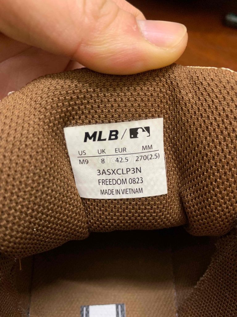 GIÀY MLB CHUNKY 42.5 CHÍNH HÃNG