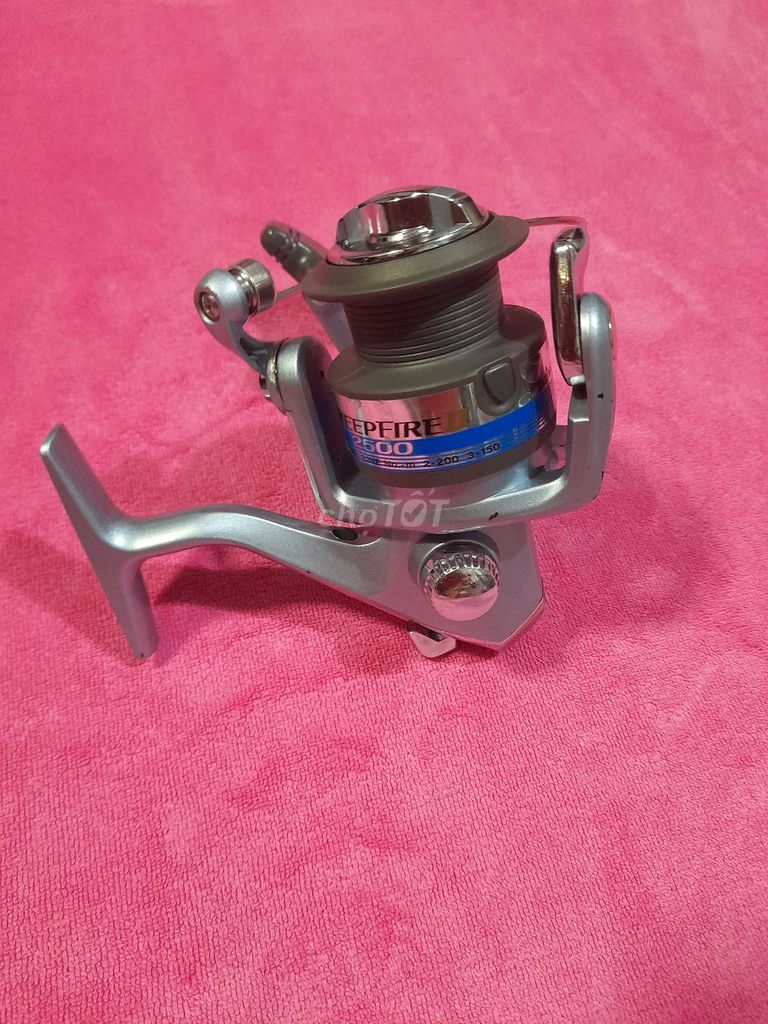 MÁY CÂU: DAIWA CROSFIRE 2500 SIZE 3000