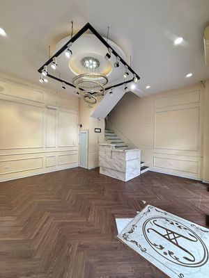 VỊ TRÍ VÀNG MẶT PHỐ TRẦN DUY HƯNG 60M MT5M KINH DOANH SẦM UẤT SHOWROOM. Cho thuê nhà ở tại Quận Cầu Giấy Hà Nội được đăng bởi Dương Long