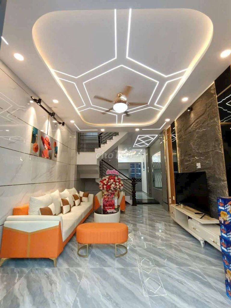 Bán nhà gần lê trọng tấn bình tân