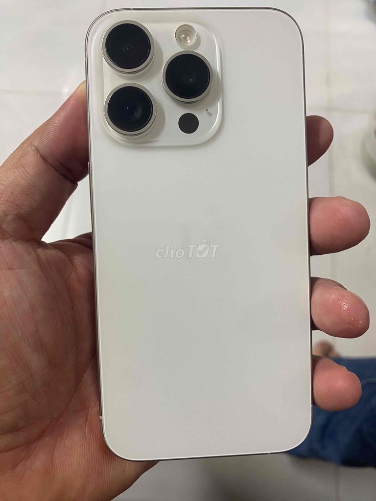 Apple iPhone 15 Pro Trắng Mất Face ID. Mua bán Điện thoại tại Thành phố Thủ Đức Tp Hồ Chí Minh được đăng bởi Doan Tan Tai hình 1