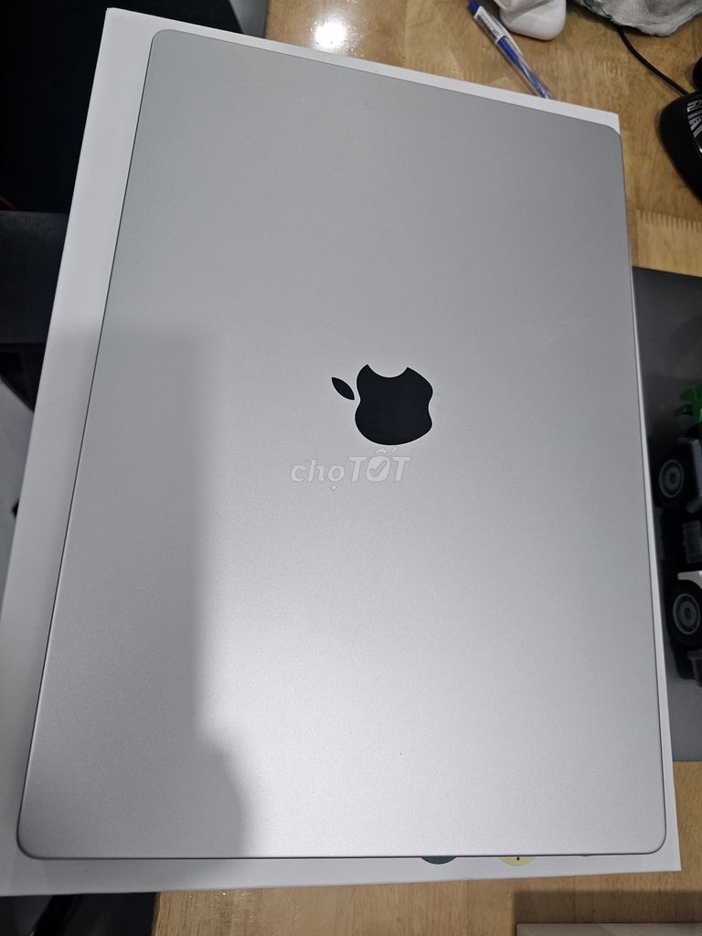 Apple MacBook Pro 16 (M1 Max /32GB /512GB) - Zin. Mua bán Laptop tại Thành phố Thủ Đức Tp Hồ Chí Minh được đăng bởi tran man hình 1