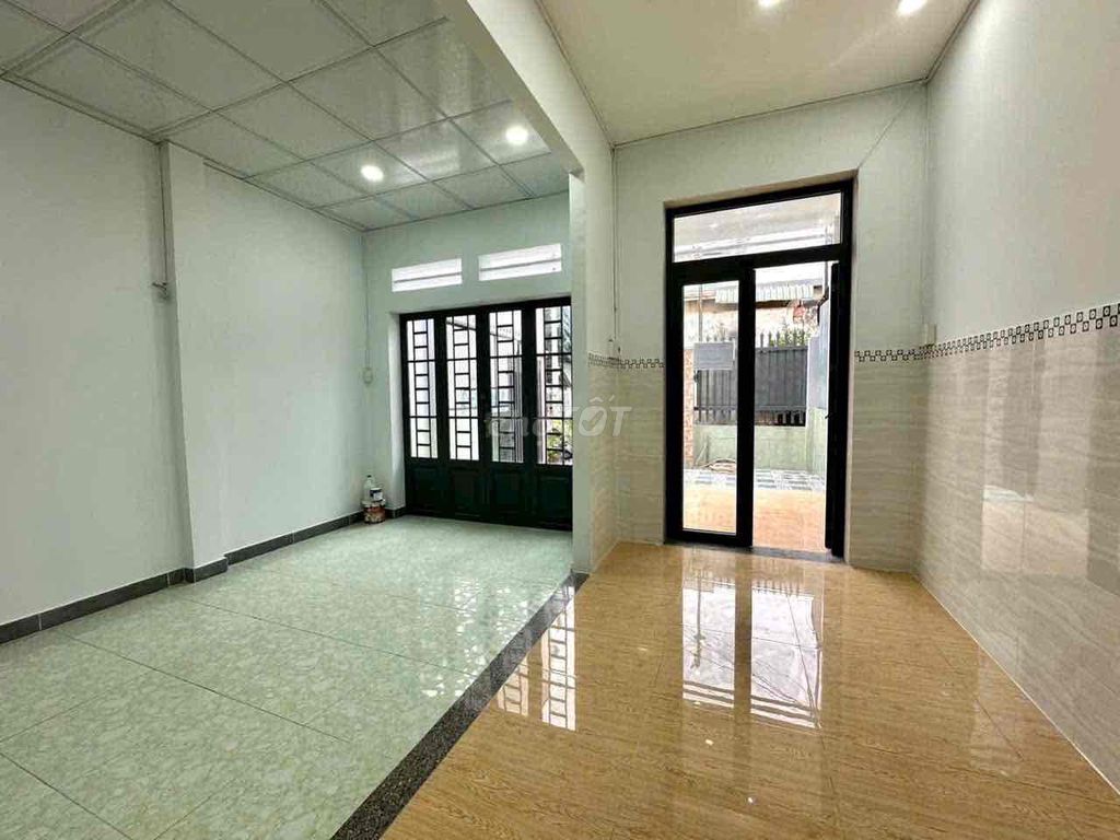 Дом 2 этажа, ул. 9, рядом с метро Bình Thái, 3 сп, автоподъезд