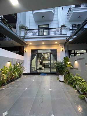 Rent · 3 bd · 100 м² · Quận Liên Chiểu, ул. Đường Tô Hiệu