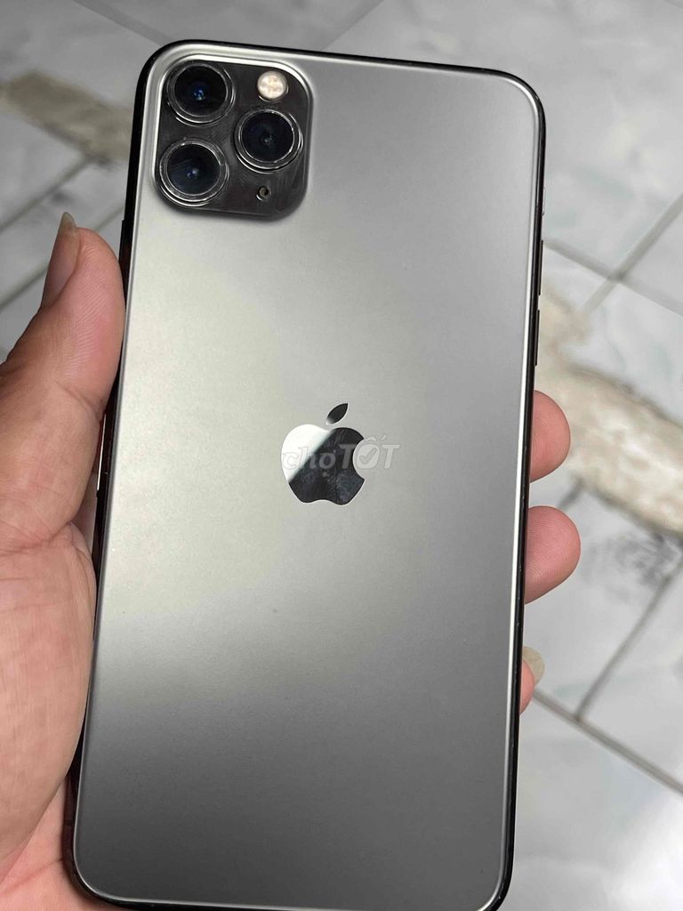 Apple iPhone 11 Pro Max 64GB Xám Hư màn hình. Mua bán Điện thoại tại Thị xã Tân Uyên Bình Dương được đăng bởi tran tam hình 1