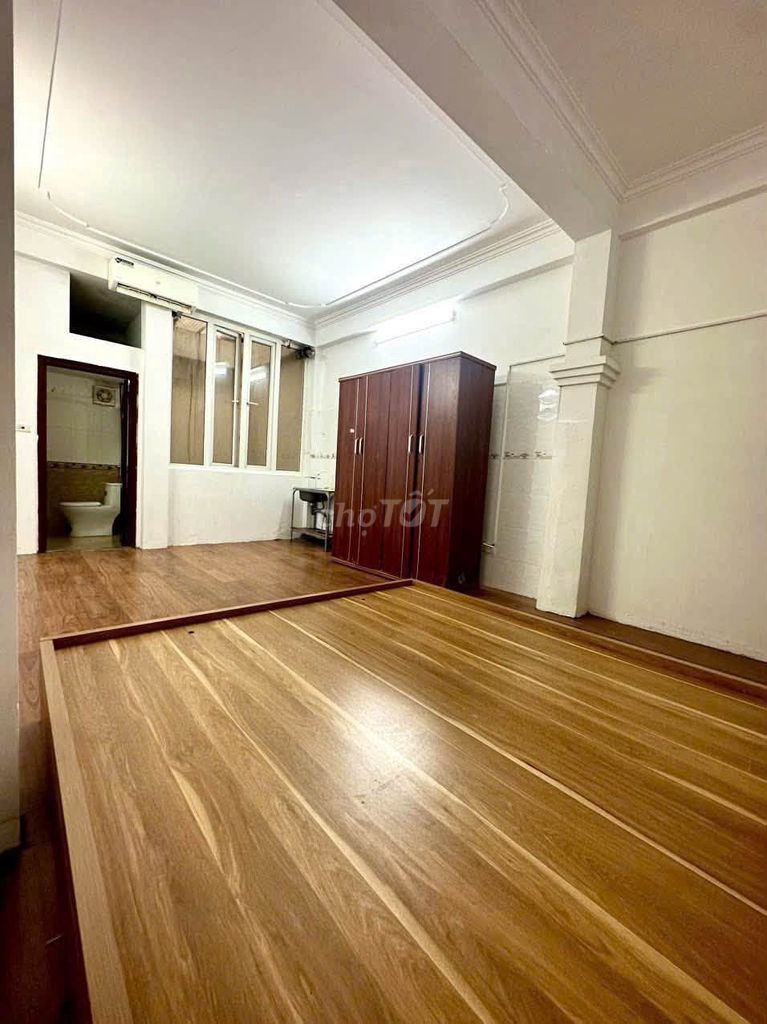 Номер в хостеле 28-35 м2, Хоанг Май, с лифтом, полностью меблированный