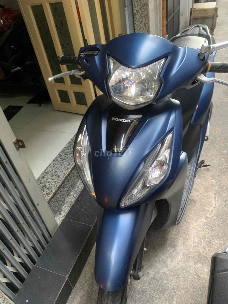 Cần bán VISION 2022 xe chính chủ ký giấy được.. Mua bán Xe máy tại Quận 4 Tp Hồ Chí Minh được đăng bởi Thiện honda  hình 1