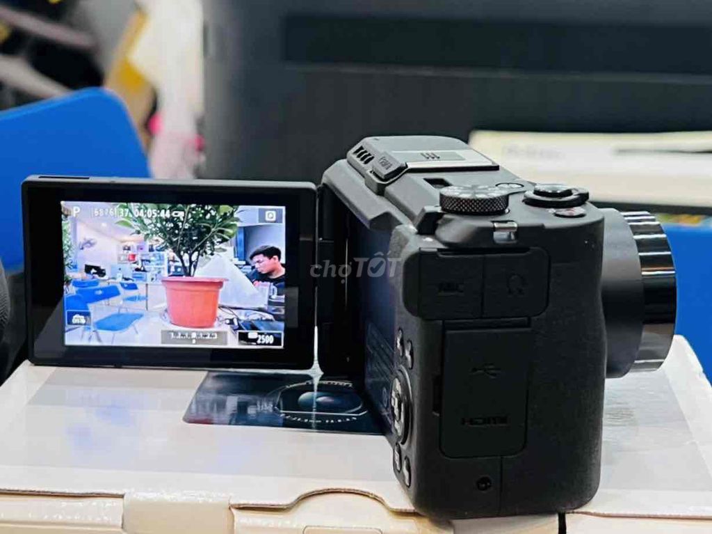 Máy ảnh Canon Powershot V1 Đen. Mua bán Máy ảnh, Máy quay tại Quận Đống Đa Hà Nội được đăng bởi Bảo Táo Store hình 1