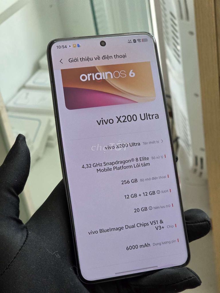 Vivo X200 Ultra 12/256 trần đỏ  camera  Zeiss. Mua bán Điện thoại tại Thành phố Đà Lạt Lâm Đồng được đăng bởi Lộc Lá Mô Bai hình 1