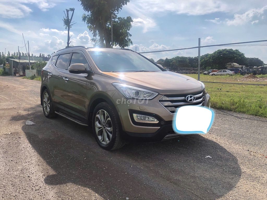 Hyundai Santa Fe 2015 2.2L 4WD - 41000 km. Mua bán Ô tô tại Huyện Hóc Môn Tp Hồ Chí Minh được đăng bởi Huy Hyundai hình 4