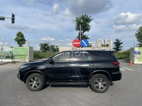 Toyota Fortuner 2.4L- Sản xuất 2019. Mua bán Ô tô tại Quận Long Biên Hà Nội được đăng bởi Nguy trung kien hình 3