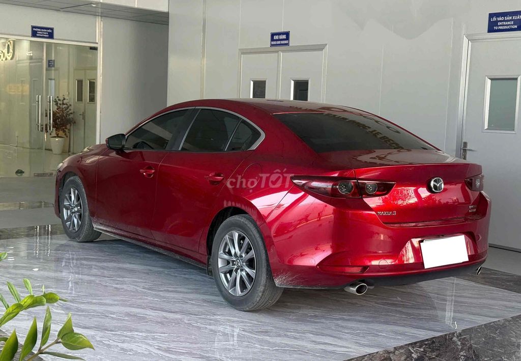 Mazda 3 2022 1.5L Deluxe - 49800 km. Mua bán Ô tô tại Quận Ninh Kiều Cần Thơ được đăng bởi Chuyên Mua Bán Ô Tô Qua Sử Dụng Carpla Cần Thơ hình 3