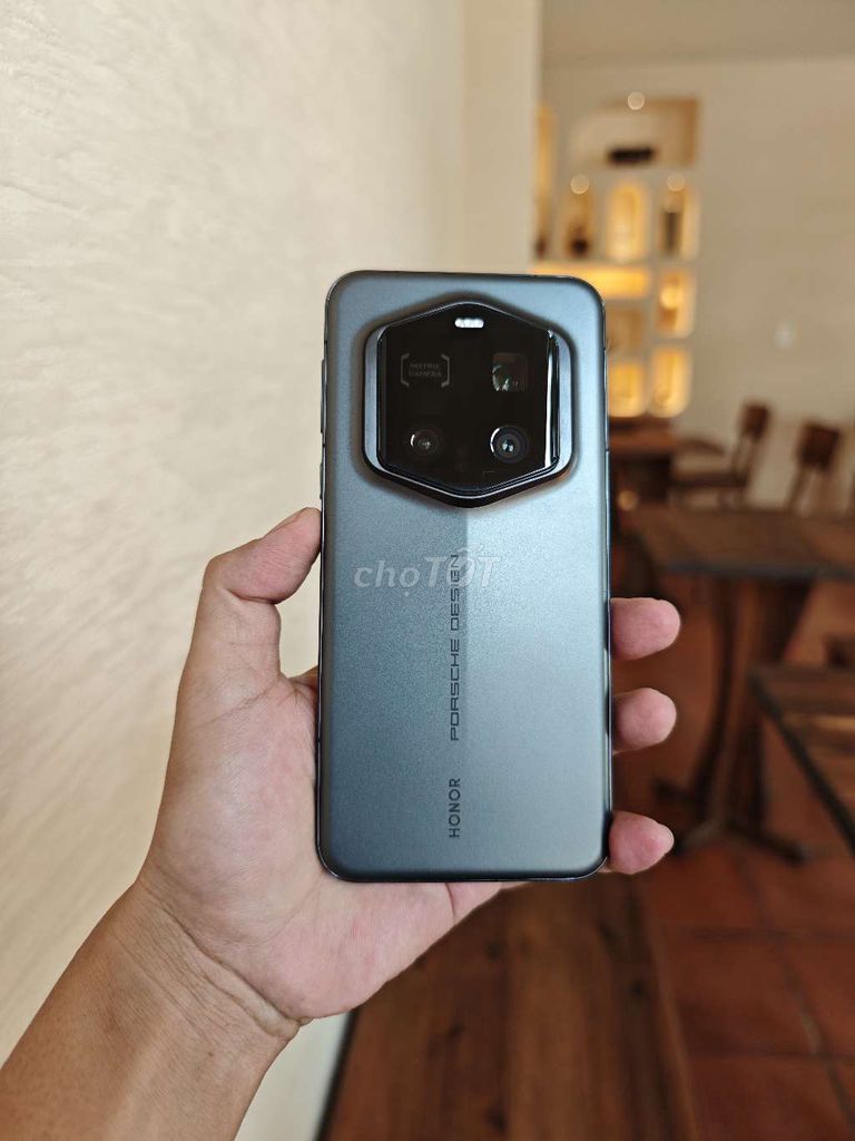 Honor Magic 7 RSR Porsche Design 16/512G. Mua bán Điện thoại tại Quận 6 Tp Hồ Chí Minh được đăng bởi Điện thoại chất mỗi ngày hình 1