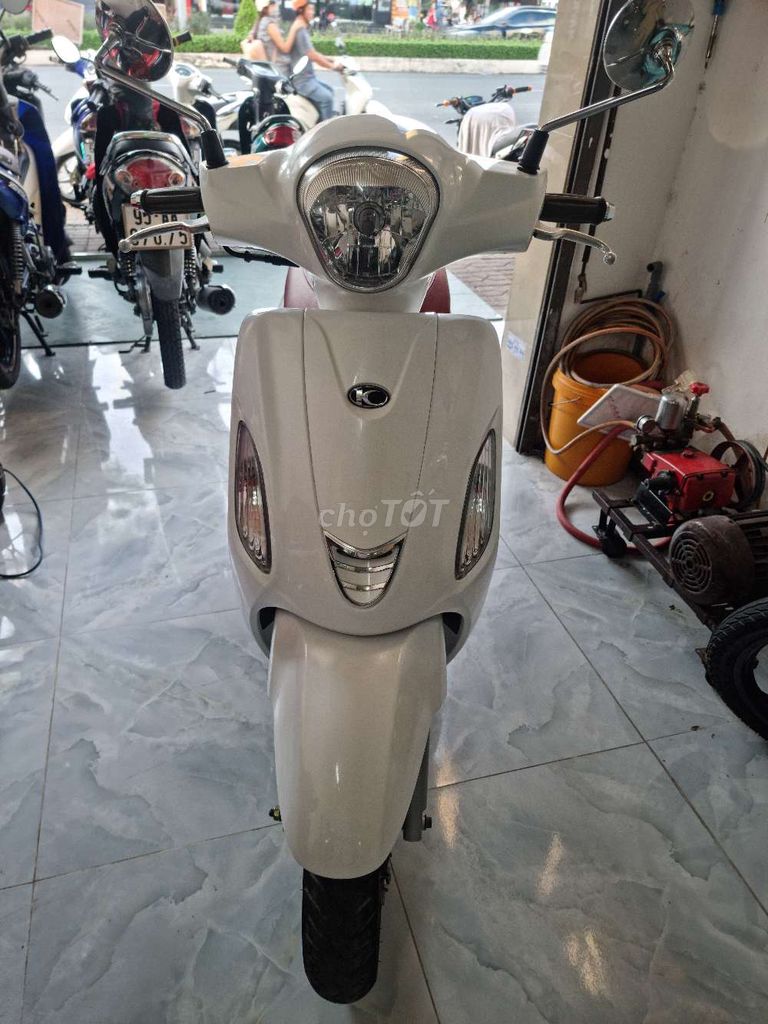 50cc.xe lướt. Vỏ. Kính. Khóa đủ cặp