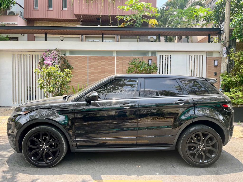 Land Rover Range Rover Evoque 2014 Black Edition. Mua bán Ô tô tại Huyện Bình Chánh Tp Hồ Chí Minh được đăng bởi Giang Nam hình 1