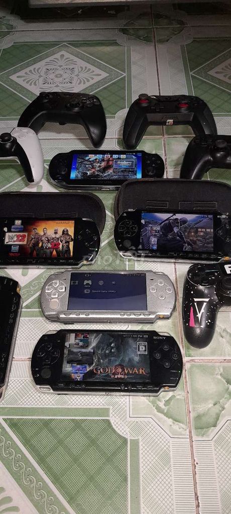 Ps vita 1000 hácfu thė 32g zin và psp 1k2k3k hácfu