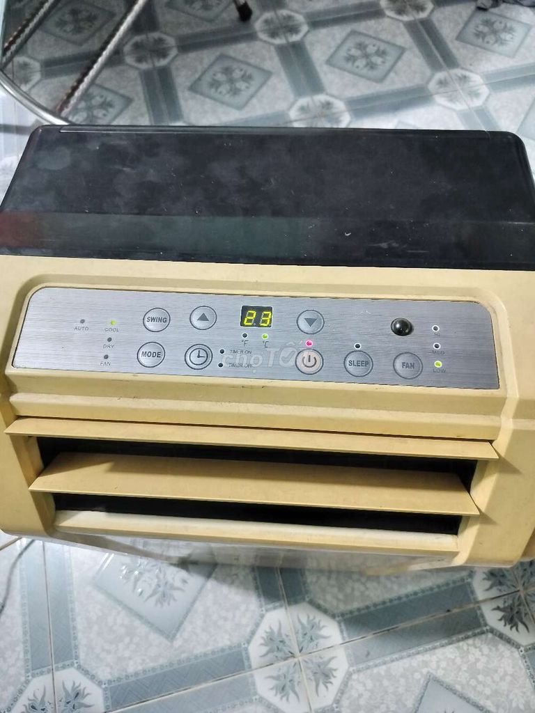 Bán máy điều hòa di động như hình trên..