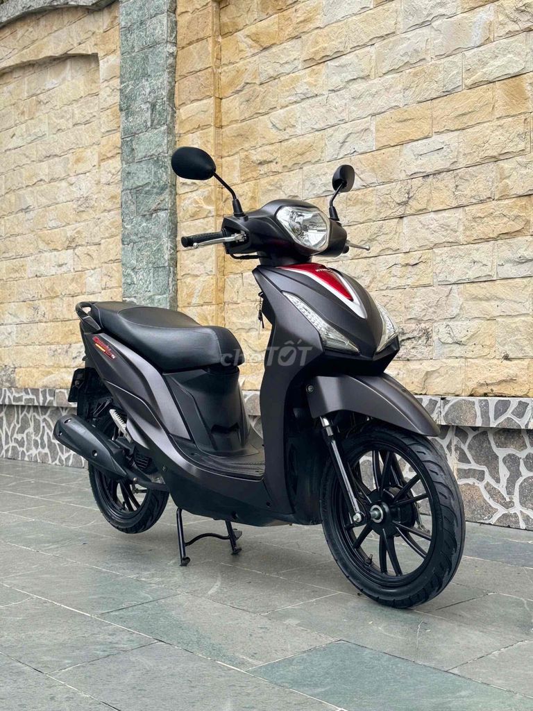 Kymco hemosa 50cc đen nhám máy zin 100% 2023. Mua bán Xe máy tại Quận Cầu Giấy Hà Nội được đăng bởi nguyễn bích thuỷ hình 1