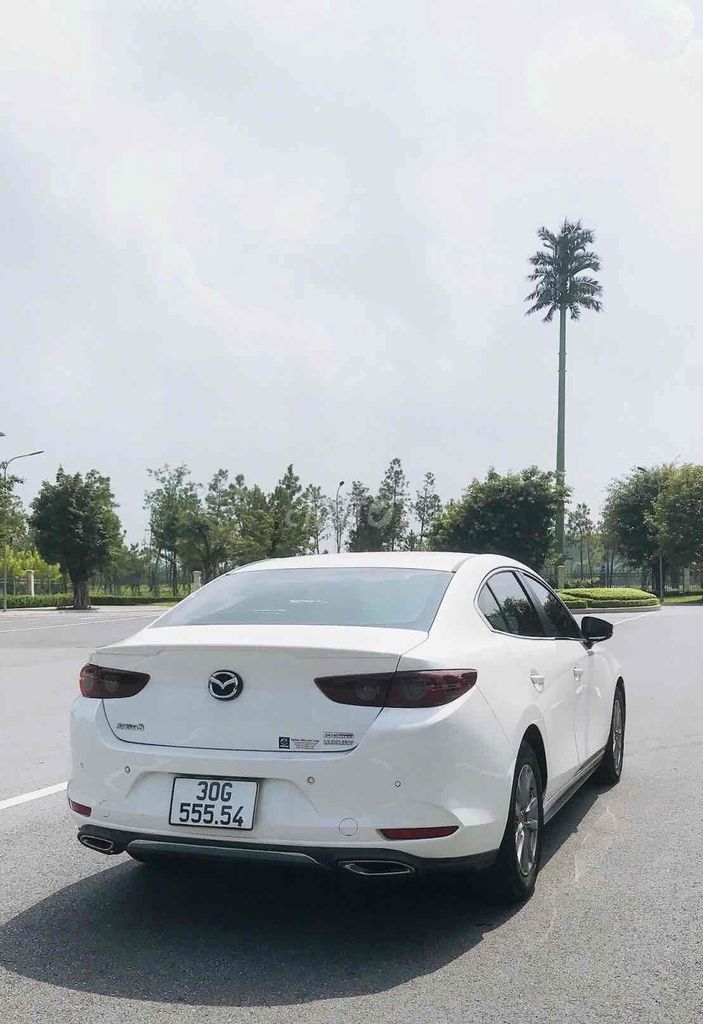 Mazda 3 2020 1.5L Luxury Trắng Zin Đi Hơn 6Vạn. Mua bán Ô tô tại Huyện Gia Lâm Hà Nội được đăng bởi Truong Tuan hình 4