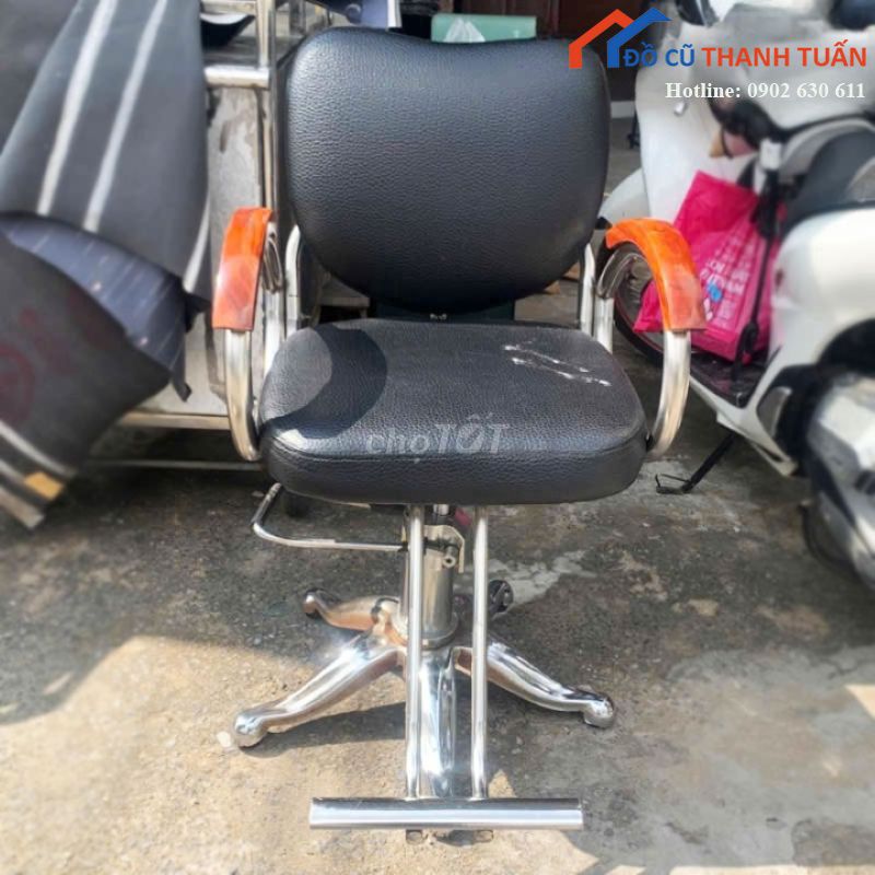 Ghế Tiệm Tóc Inox, Gỗ, Giả Da Đen Đẹp 90%. Mua bán Nội thất, đồ gia dụng khác tại Quận 11 Tp Hồ Chí Minh được đăng bởi Thanh Lý Thanh Tuấn hình 1
