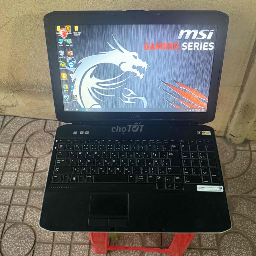 Laptop Gaming Dell i7 8G Windows 10 BH 12/2025