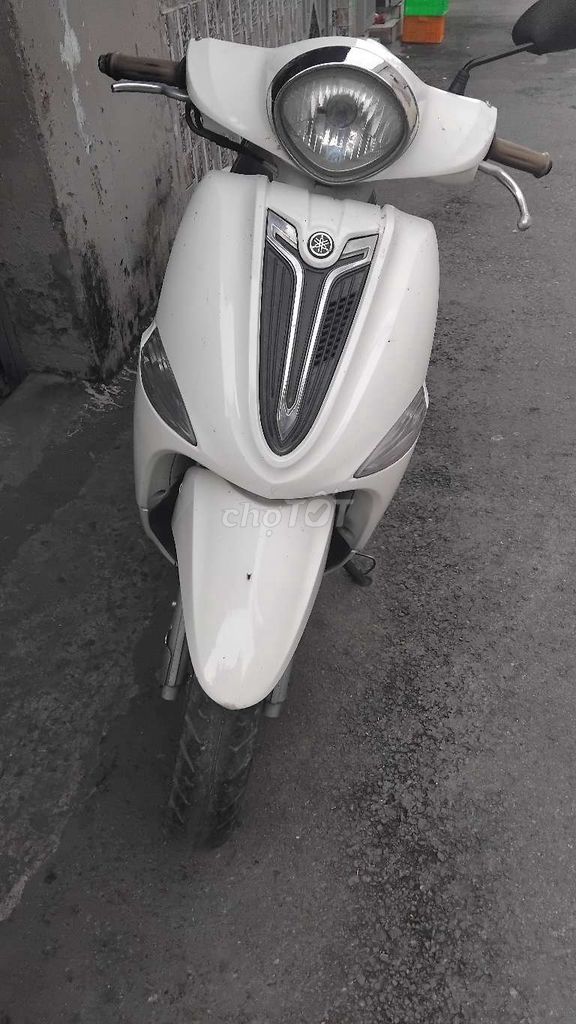 Yamaha Nozza Trắng máy êm. Mua bán Xe máy tại Thành phố Dĩ An Bình Dương được đăng bởi Vương lộc phát  hình 1