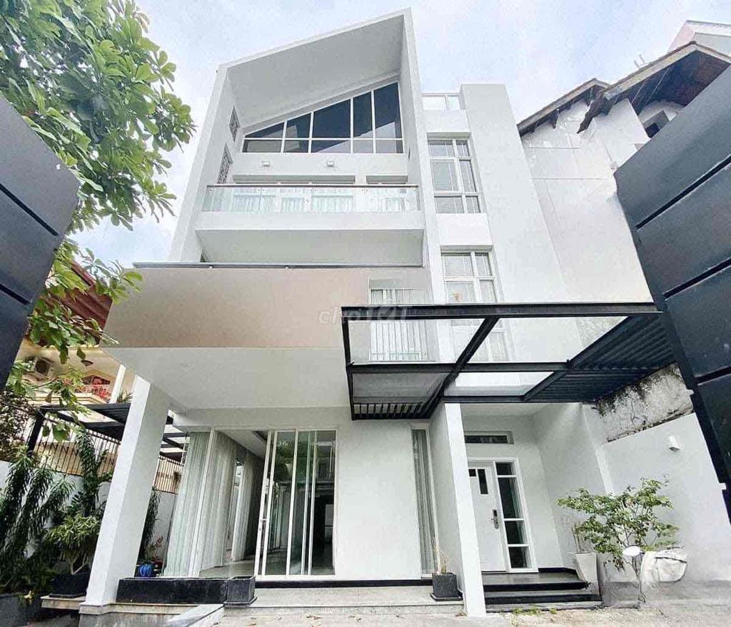 BÁN VILA ĐẸP KENG NGAY NGUYỄN VĂN HƯỞNG, Q2 - GIÁ 4,5 TỶ / 91M2. SHR