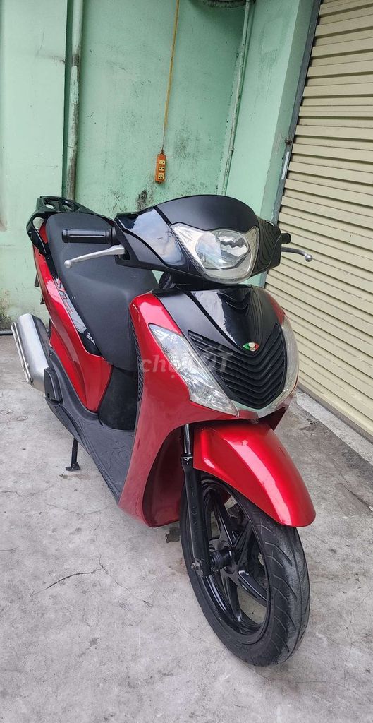 Honda sh 150cc nhập khẩu ý màu đỏ biển Hn chínhchủ. Mua bán Xe máy tại Quận Ba Đình Hà Nội được đăng bởi Thân hình 1