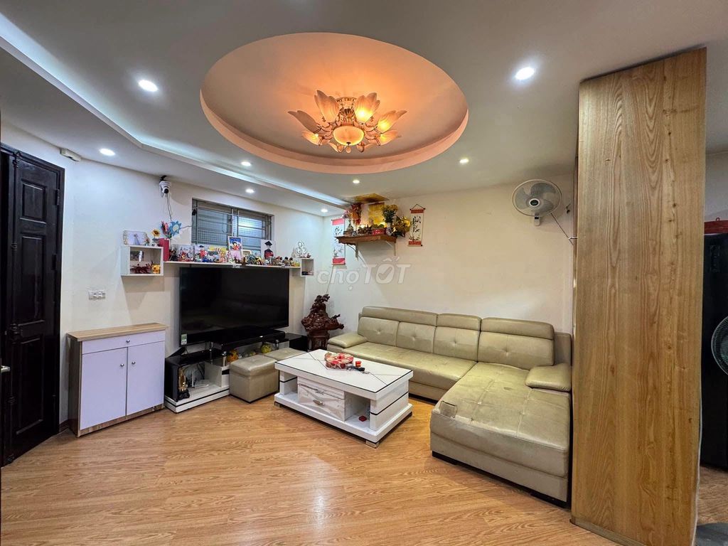 Bán căn hộ CT1 D22 Bộ Tư Lệnh (62 Trần Bình) Cầu Giấy 81m2