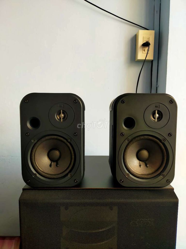 Loa lời JBL(USA) model Control 1. Mua bán Tivi, Âm thanh tại Quận 6 Tp Hồ Chí Minh được đăng bởi Huỳnh Châu Trí hình 1