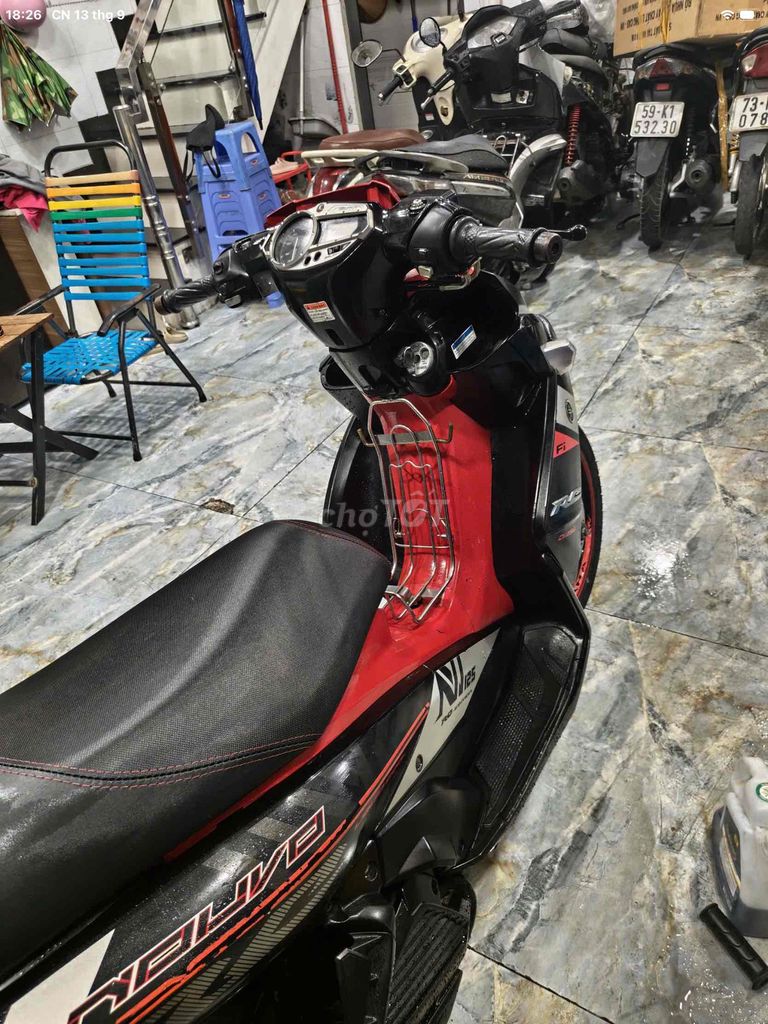 Yamaha Nouvo 6 2014 красно-черный для работы в Grab