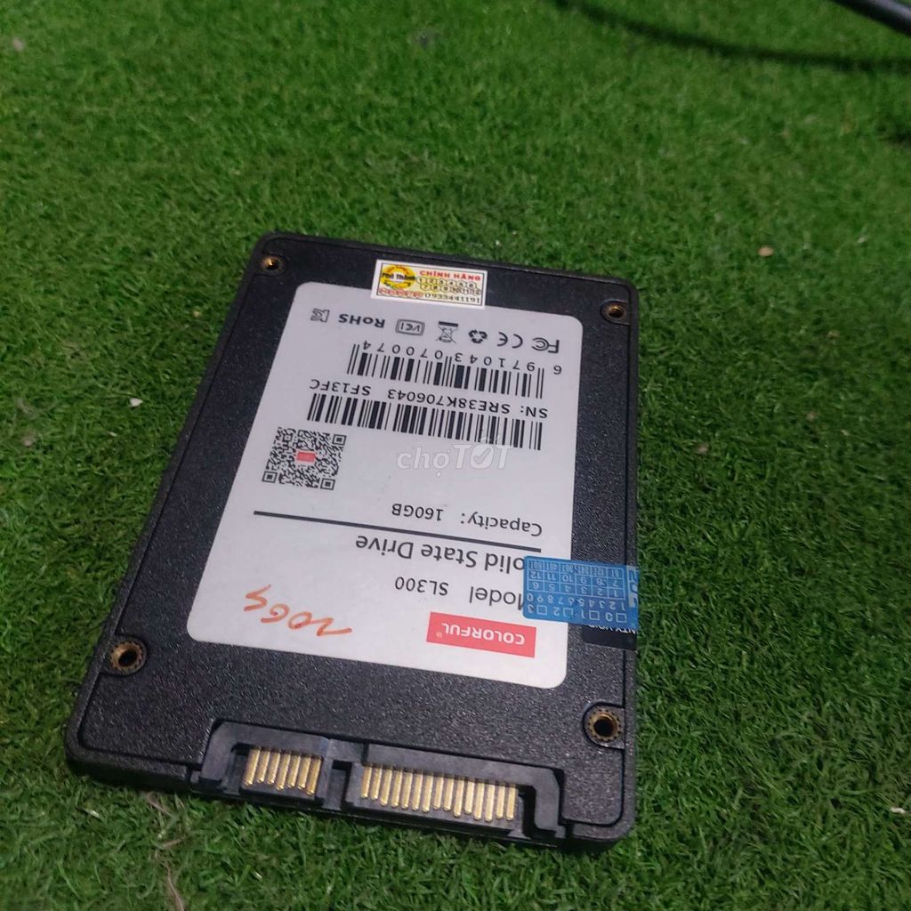 Ổ cứng ssd 160gb có sẵn Windows 10