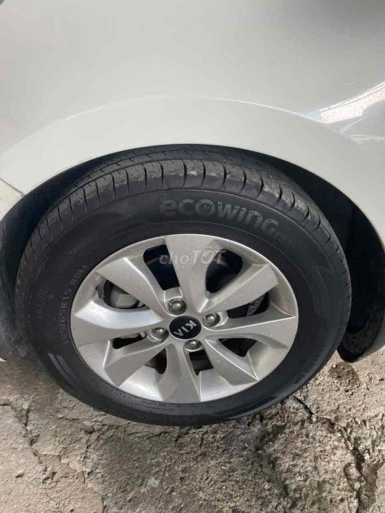 Kia Rio 2015 1.4 MT Sedan -nhập hàn quốc