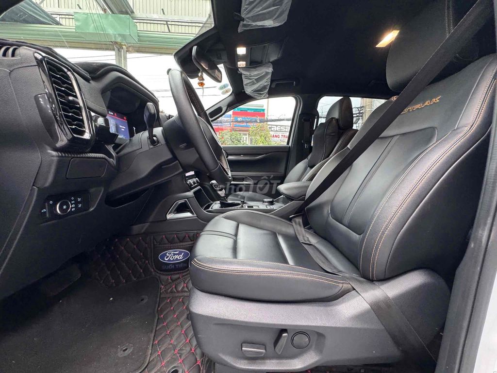 Ford Ranger Wildtrak 4x4 - Xe Siêu Lướt. Mua bán Ô tô tại Quận 3 Tp Hồ Chí Minh được đăng bởi Kim Ngân Xe Lướt hình 10