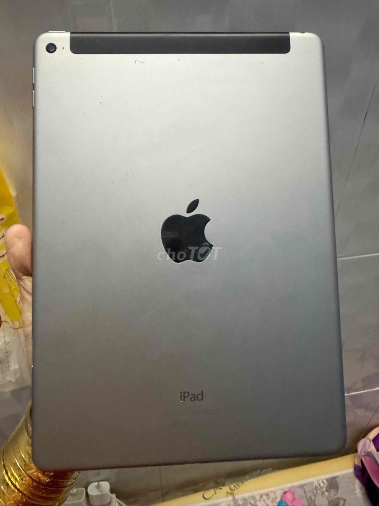 Apple iPad Air 2 Xám 32GB Full chức năng wifi/4g. Mua bán Máy tính bảng tại Quận 12 Tp Hồ Chí Minh được đăng bởi Trâm hình 1
